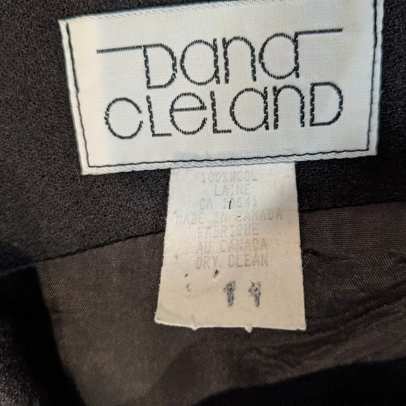 Vintage 100% Wool Little Black Dress, Made in Canada, Local Artist - Picture 3 of 6